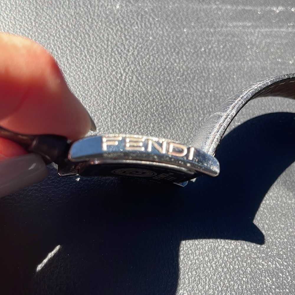 FENDI watch black leather band with chrome hardware With RARE black face - Picture 5 of 8